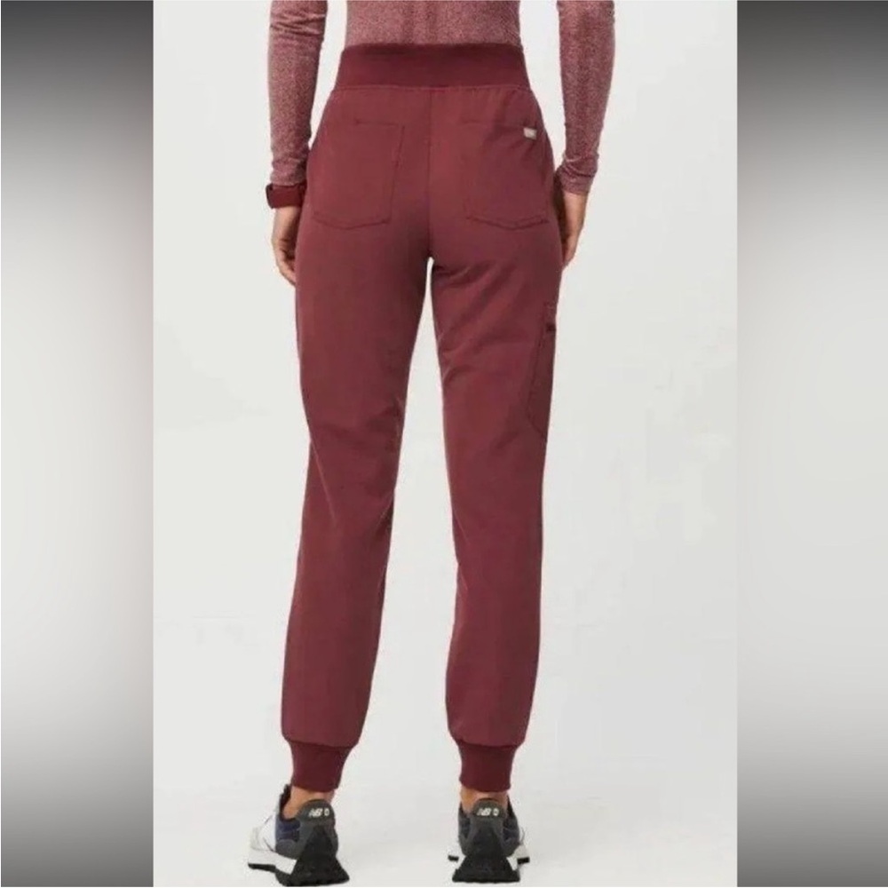 NWT FIGS HIGH WAISTED ZAMORA PETITE JOGGERS SCRUB PANTS XXS - Picture 4 of 11